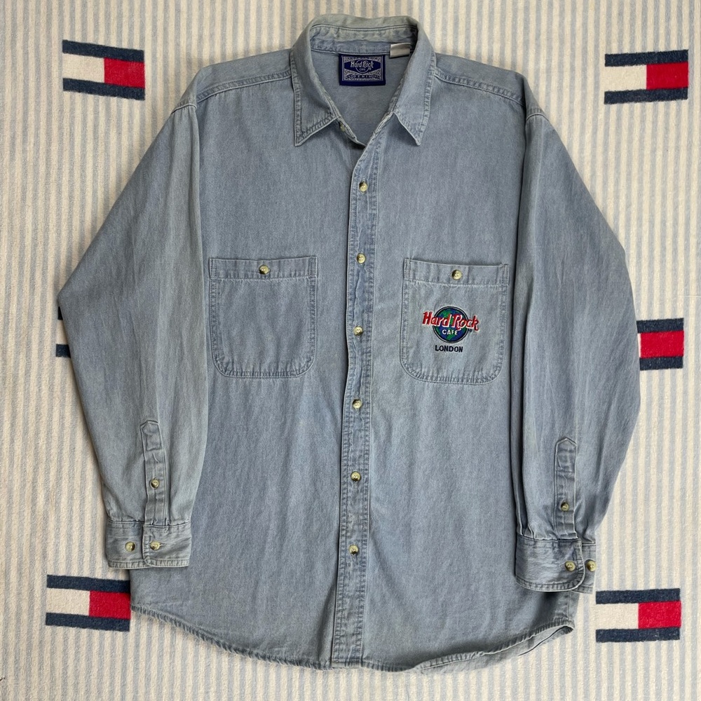 Vintage Hard Rock Cafe London casual button down shirt